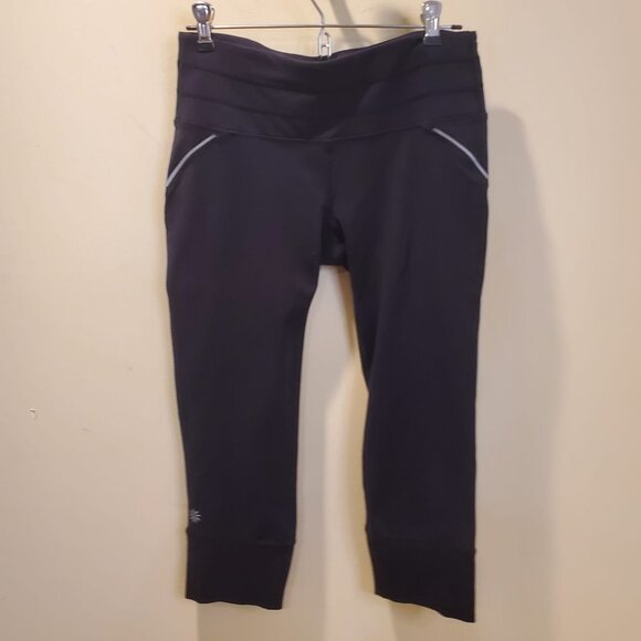 Athleta Black Capri Leggings Size S - Picture 1 of 11